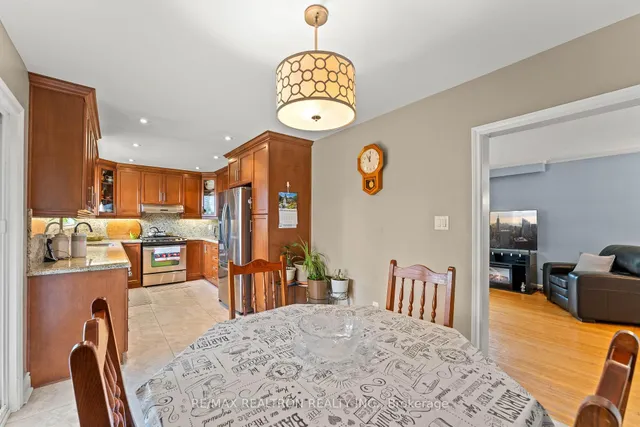 Additional image 7 of 4 Peacham Cres