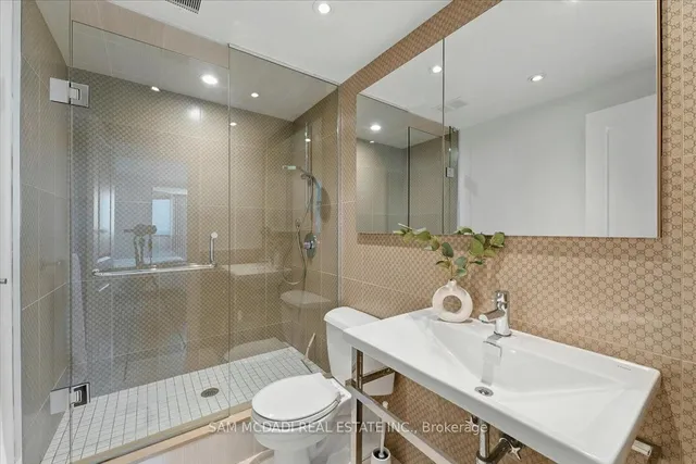 Additional image 22 of 2045 Lake Shore Blvd Unit 1605