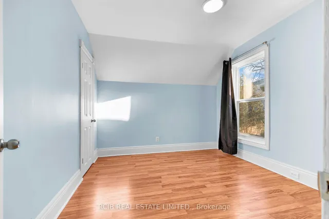 Additional image 19 of 224 Burlington St