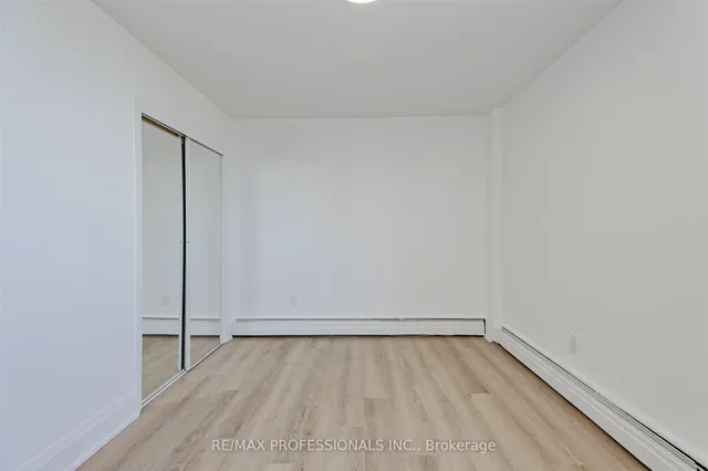 Additional image 39 of 11 Neilson Dr Unit 502