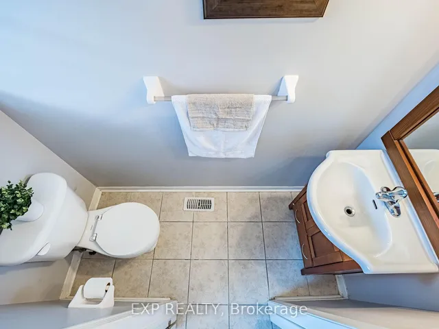 房产图片 22 - 202 Voyager Pass