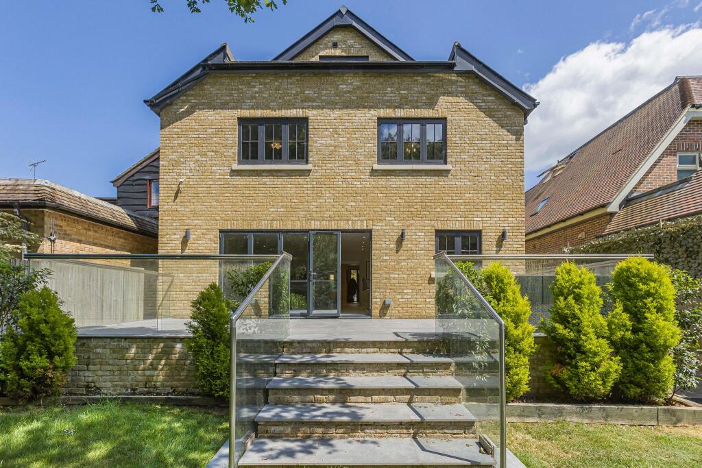 Additional image 29 of Pine Grove, Brookmans Park, AL9