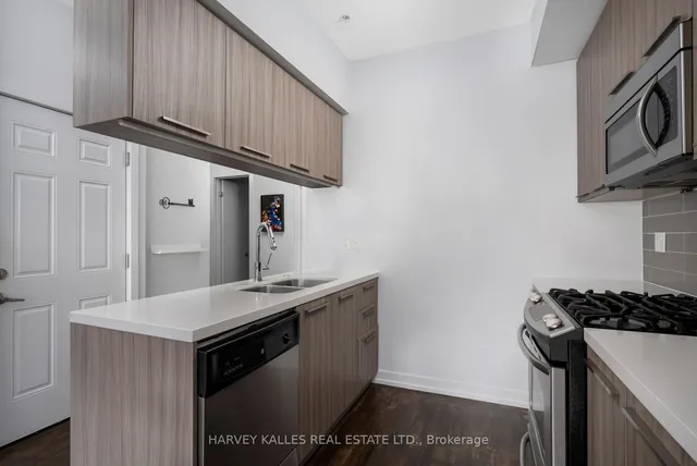 Additional image 12 of 140 Broadview Ave Unit 45