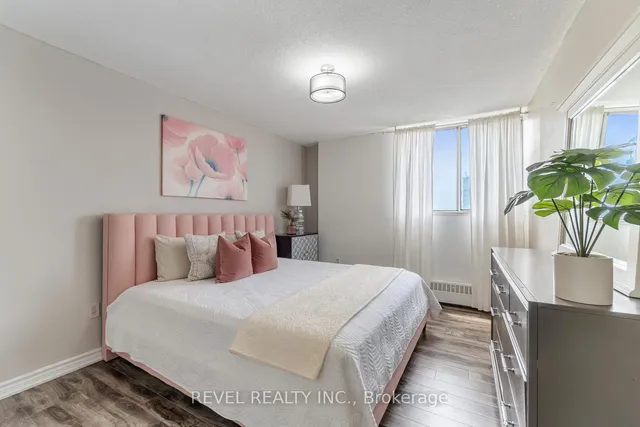 Additional image 19 of 330 Dixon Rd Unit 706