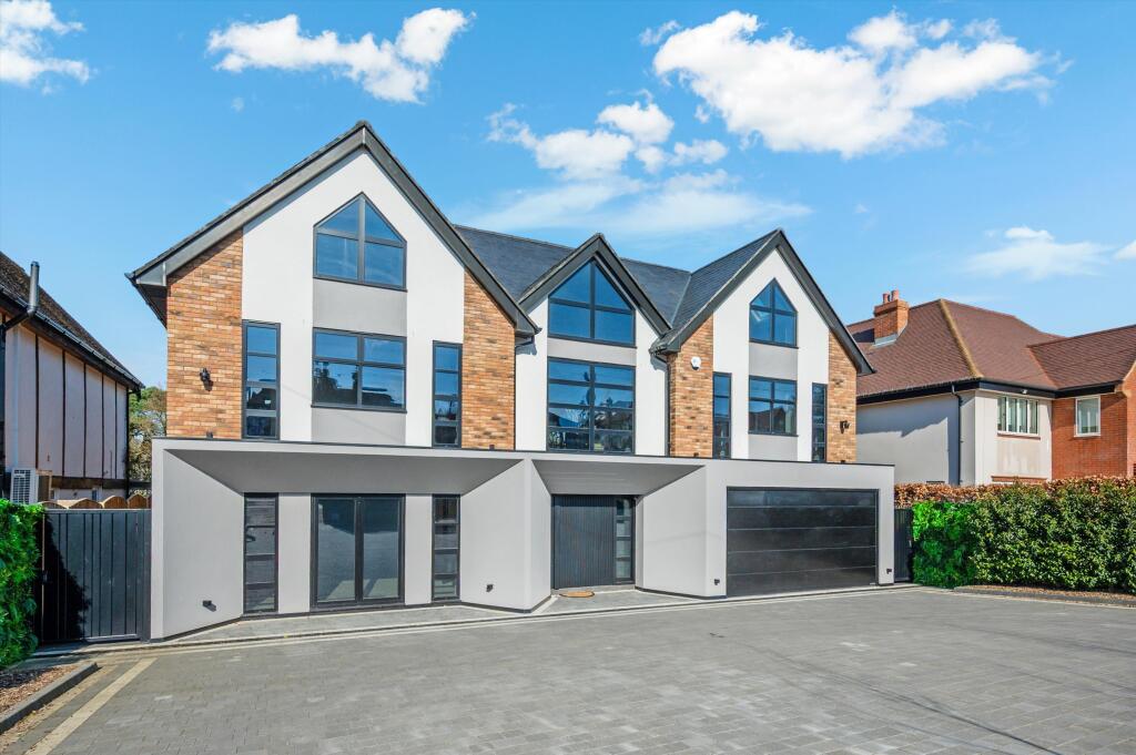 Additional image 58 of Brookmans Avenue, Brookmans Park, Hatfield, Hertfordshire, AL9