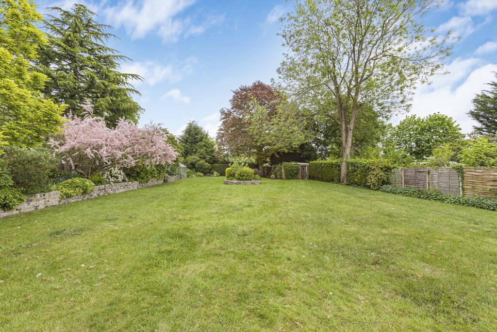Additional image 18 of High Oaks Road, Welwyn Garden City, AL8