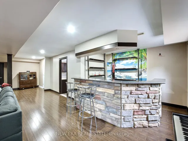 Additional image 28 of 607 Eaglewood Dr