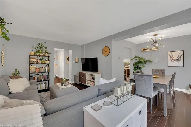 Additional image 17 of 1550 Newlands Cres Unit 11