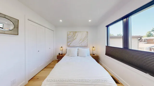 Additional image 34 of 4 Manchester Ave