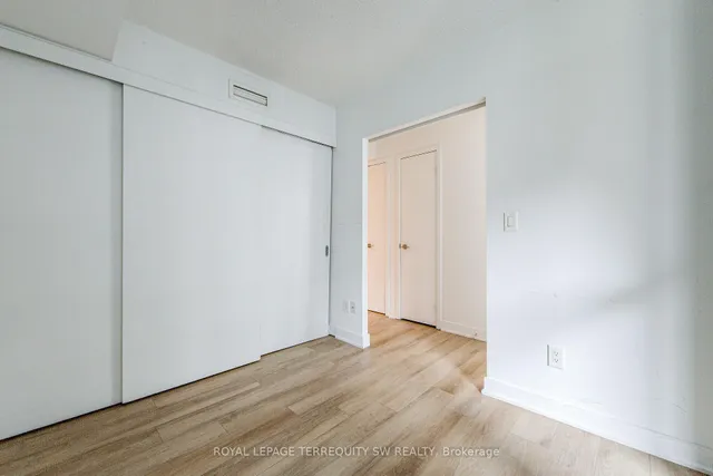 Additional image 33 of 110 Charles St Unit 707