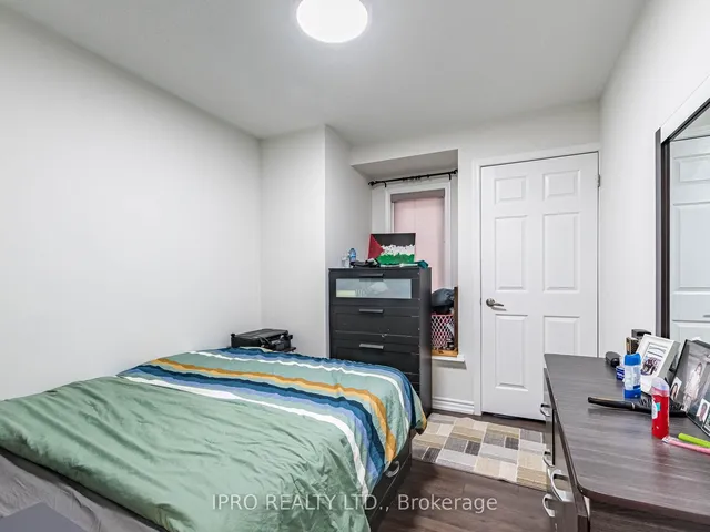 Additional image 38 of 581 Allport Gate