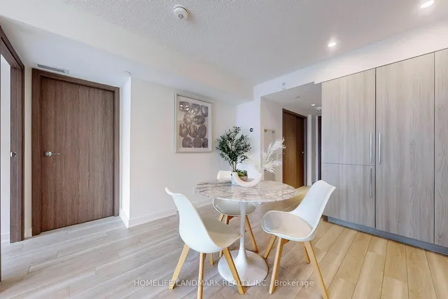 Additional image 13 of 17 Bathurst St Unit 2712