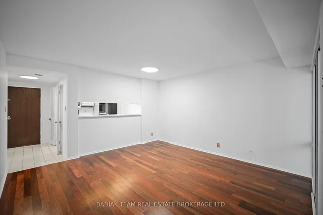 Additional image 41 of 711 Bay St Unit 1613