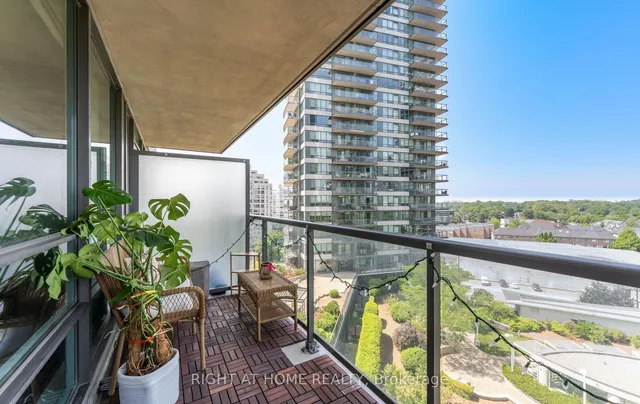 Additional image 19 of 2230 Lake Shore Blvd Unit 803