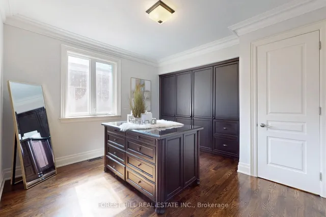 Additional image 25 of 98 Parkview Ave