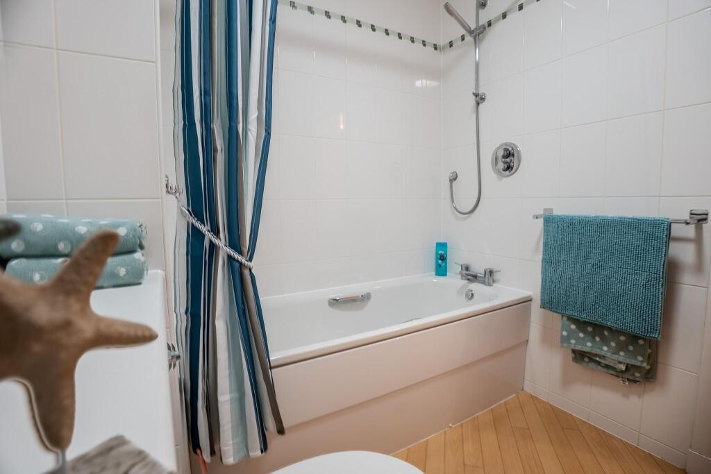 Additional image 18 of 15 Millbank View, Grandholm Crescent, Bridge of Don, Aberdeen, AB22