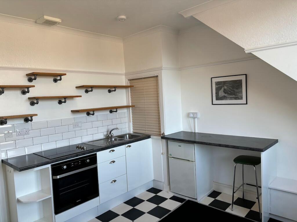 Hartington Road, Aberdeen, AB10