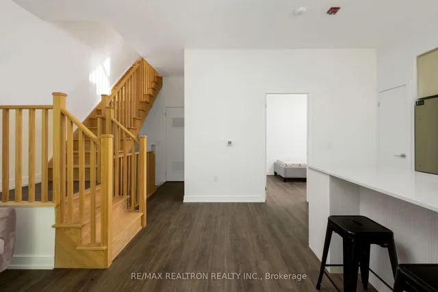 房产图片 14 - 172 Clonmore Dr