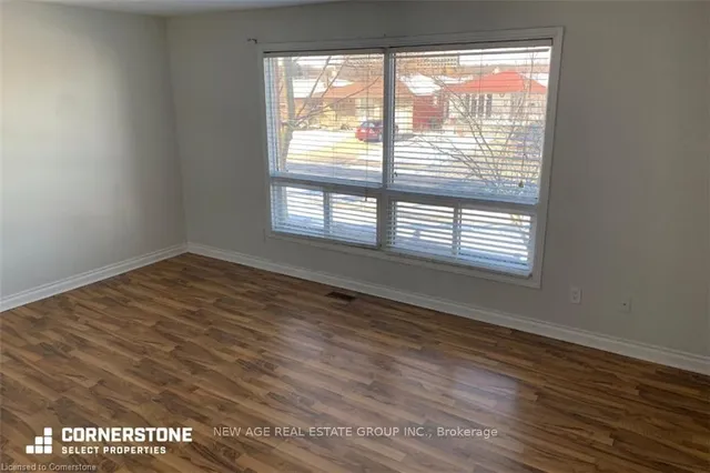 Additional image 3 of 40 SUMMERCREST Dr Unit 3