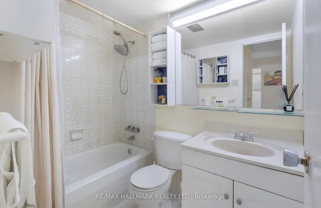 Additional image 22 of 10 Tobermory Dr Unit 501