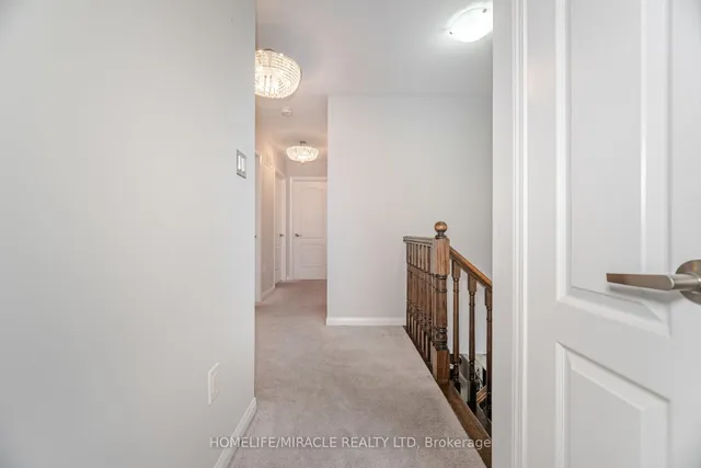 Additional image 21 of 115 Vanhorne Clse