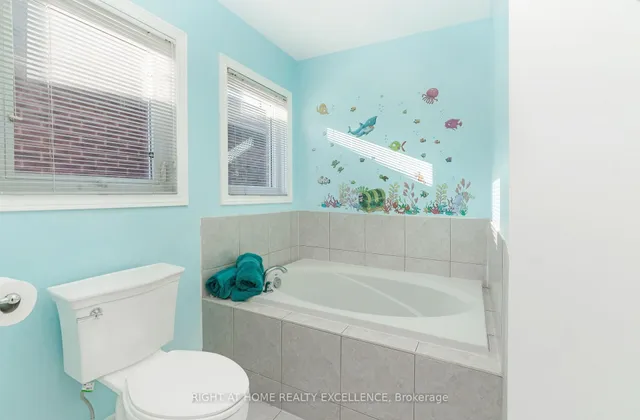 Additional image 24 of 32 Tobermory Cres