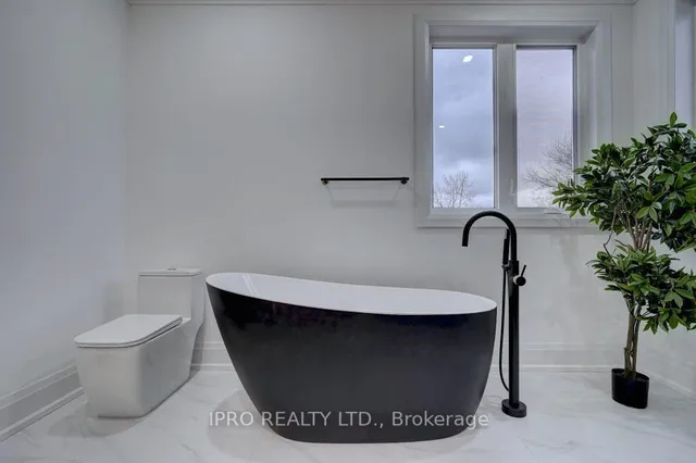 Additional image 31 of 12 Euclid Ave