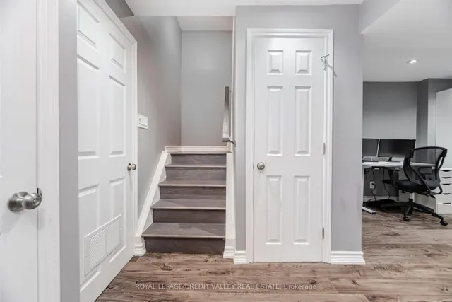 Additional image 24 of 56 Valonia Dr