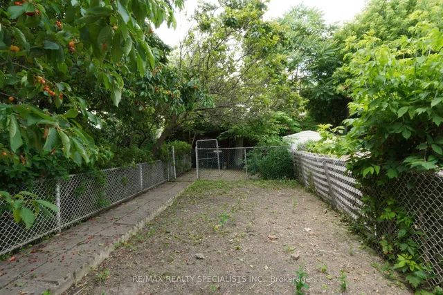 Additional image 28 of 120 Euclid Ave