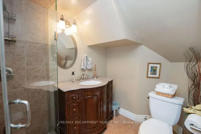 Additional image 16 of 10 Shadeland Cres