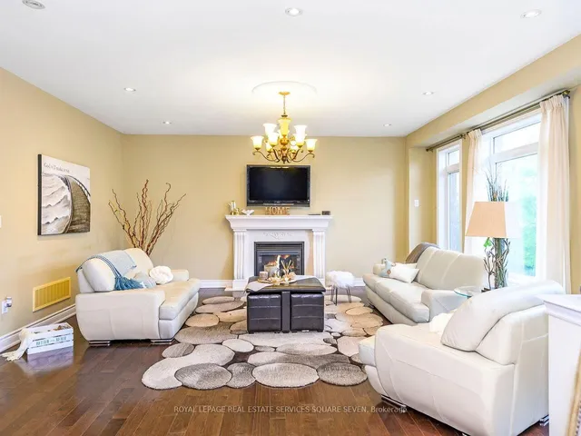 房产图片 14 - 2335 Awenda Dr