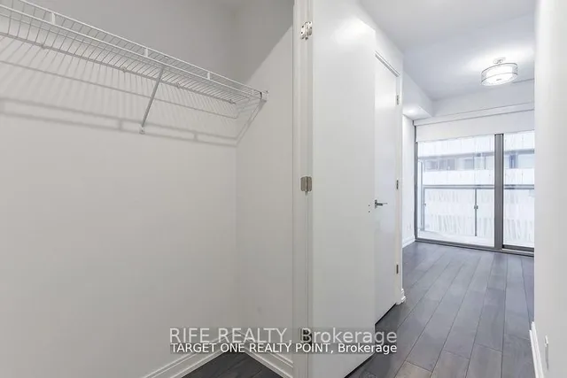 Additional image 17 of 50 Charles St Unit 3407