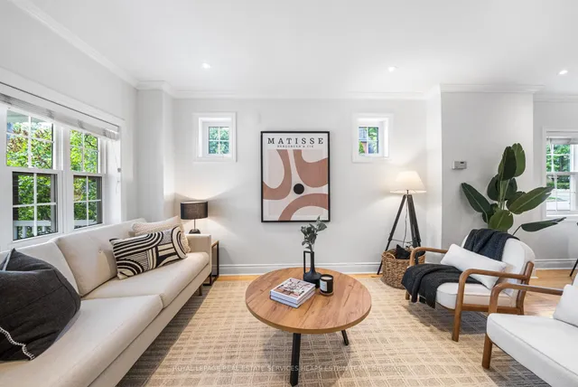 Additional image 3 of 284 Broadway Ave