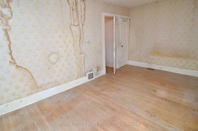 Additional image 22 of 120 Castlefield Ave