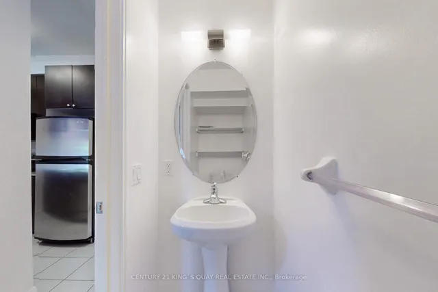 Additional image 13 of 315 Village Green Sq Unit 50