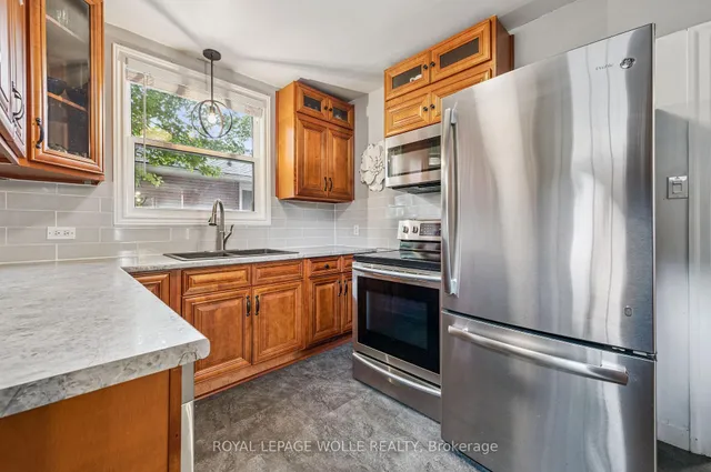 Additional image 10 of 854 Guelph St