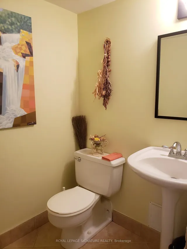 Additional image 40 of 1300 Marlborough Crt Unit 314