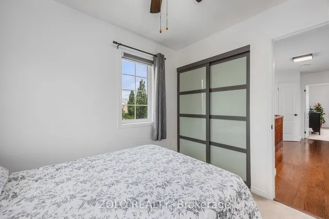 Additional image 30 of 79 Crystalview Cres