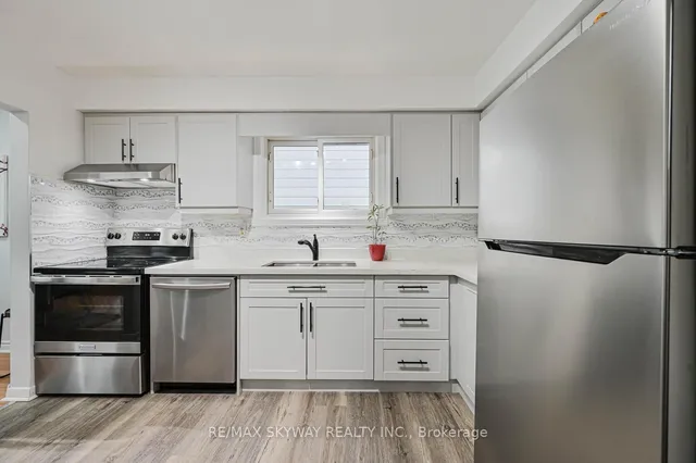 Additional image 21 of 20 Terra Cotta Cres