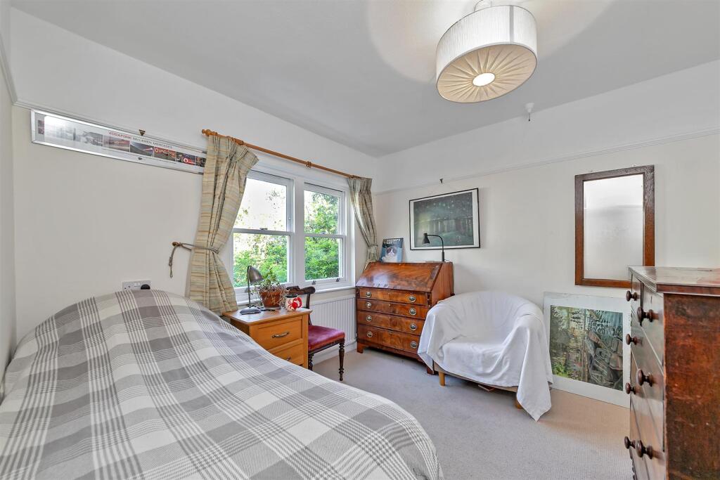 Additional image 10 of Reynards Road, Welwyn