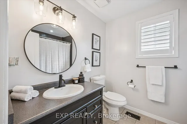 Additional image 22 of 457 Beaumont Cres
