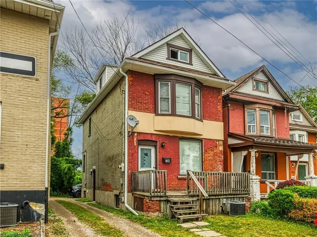 Additional image 6 of 738 King St