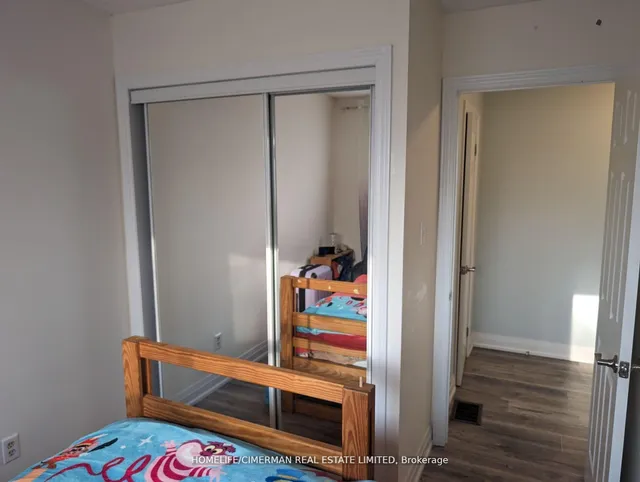 Additional image 10 of 46 Foster Cres Unit 46