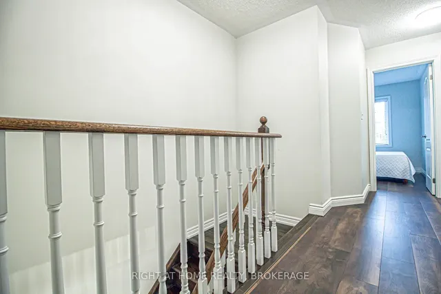 房产图片 10 - 1358 Granrock Cres