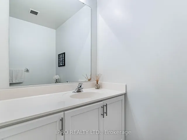 Additional image 18 of 2085 Amherst Heights Dr Unit 203