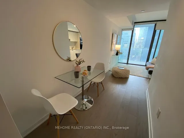 房产图片 23 - 多伦多市威尔斯利街11号1010单元