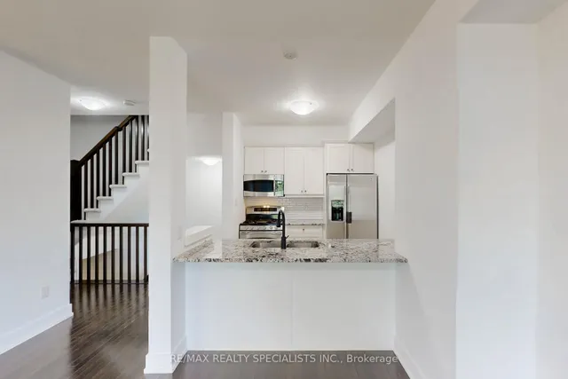 房产图片 7 - 1401 Plains Rd 单元114