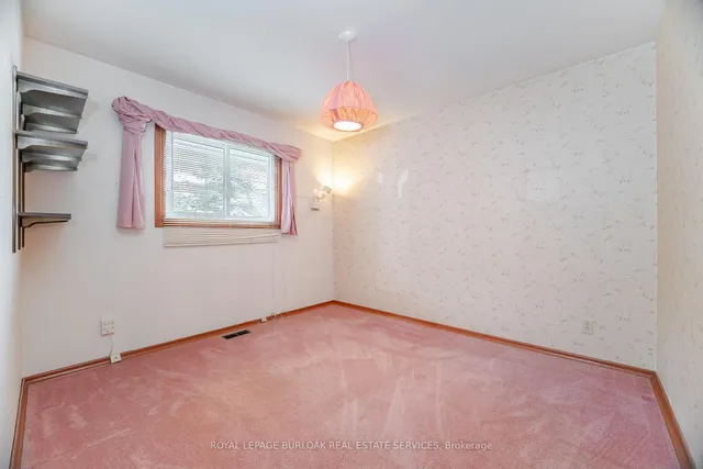 房产图片 28 - 121 Manning Ave