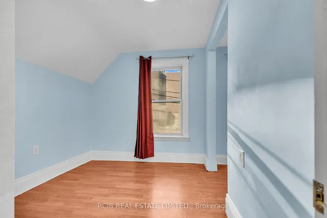 Additional image 21 of 224 Burlington St