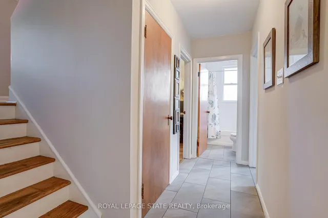 Additional image 27 of 90 Arcade Cres